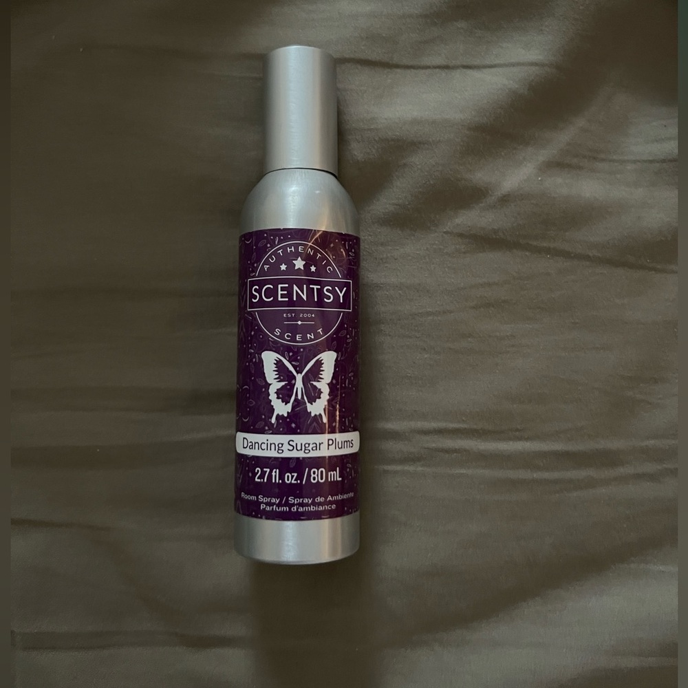 DENTED Dancing Sugar Plums Scentsy Room Spray